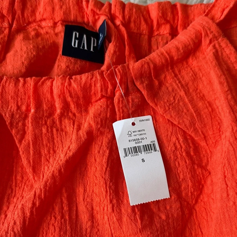 GAP Vibrant Red Midi set NEW WITH TAGS ! TOP Small , Skirt Medium